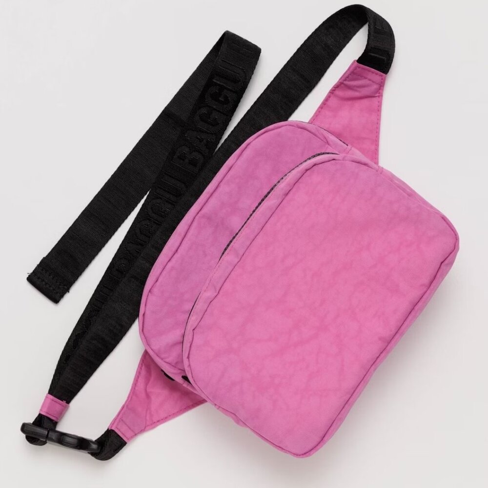 Baggu bright pink fanny pack